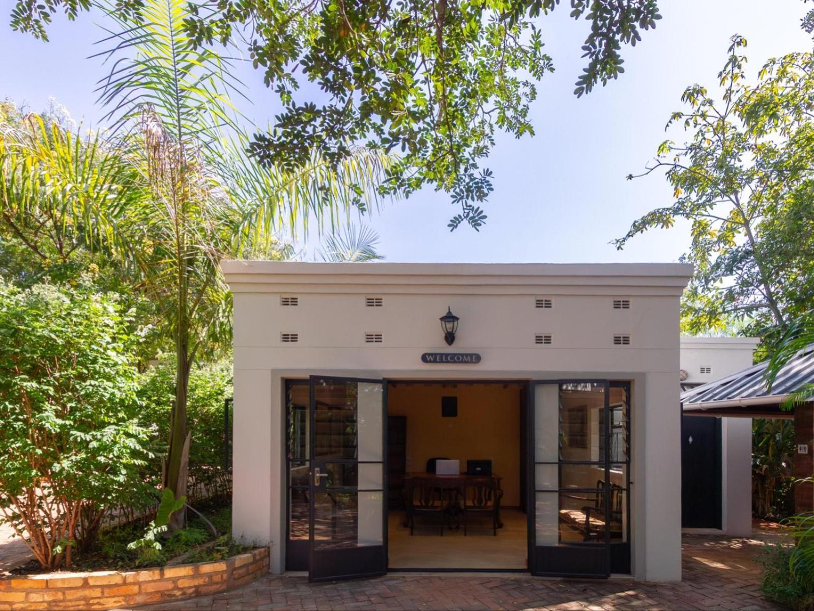 The Courtney Lodge วิกตอเรียฟอลส์ ภายนอก รูปภาพ