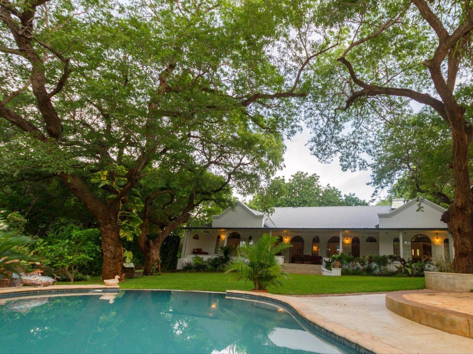 The Courtney Lodge วิกตอเรียฟอลส์ ภายนอก รูปภาพ